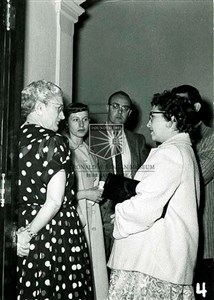 Image description is not available for 1957.052